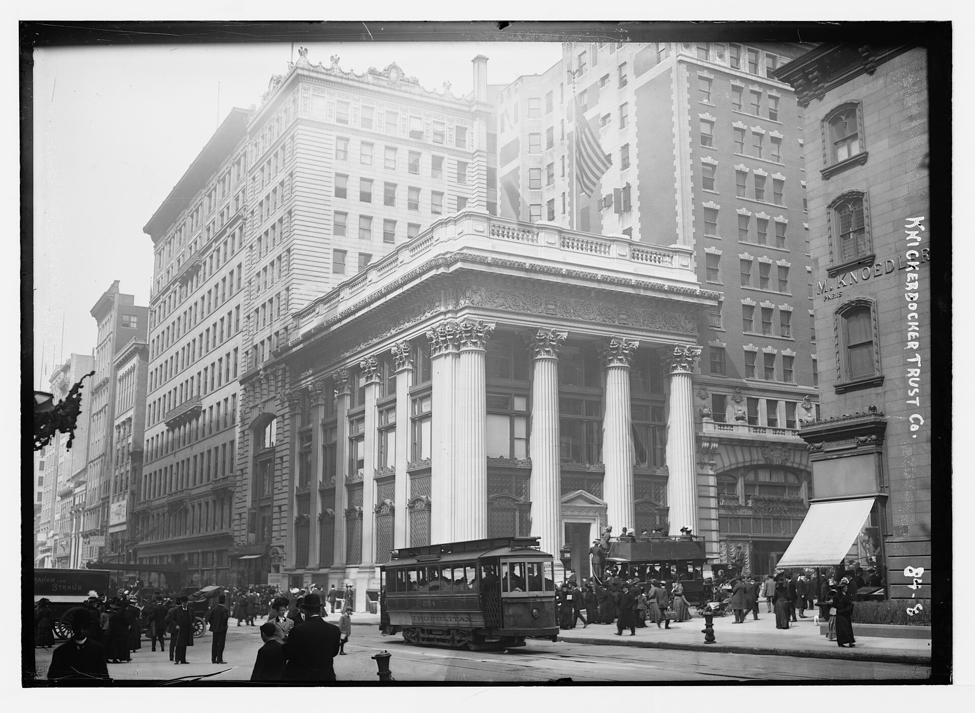The Knickerbocker Trust Company building in New York City, photographed in the early 1900s.