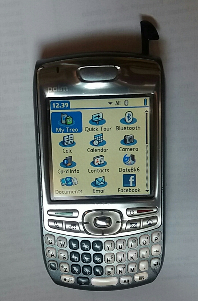 Palm Treo 680 smartphone released in 2006