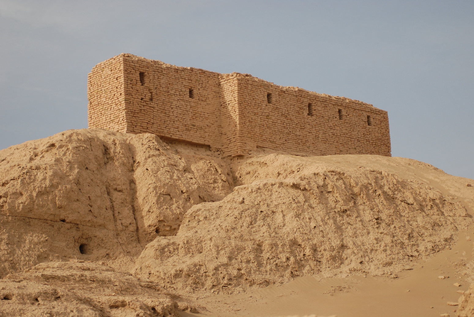 Ruins of an ancient temple at Naffur (ancient Nippur), Iraq, cult center of the god Enlil
