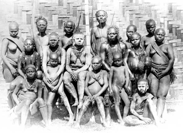 19th-century photograph of Great Andamanese women, the language community to which Boa Sr. (last Bo/aka-bo speaker) belonged