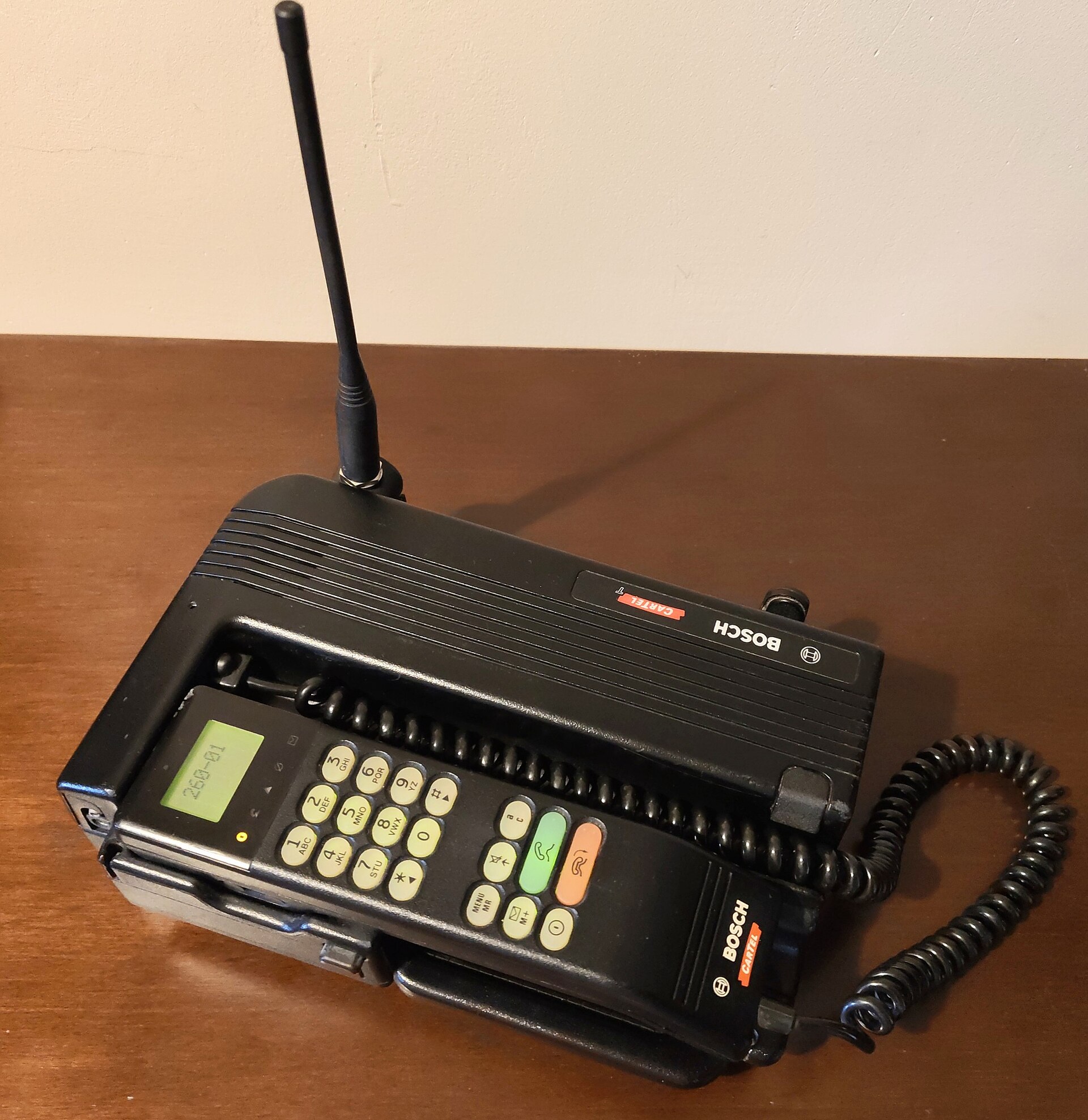 A Bosch CarTel T cellular car telephone handset (a rebadged Motorola International 1000) from the early GSM era.