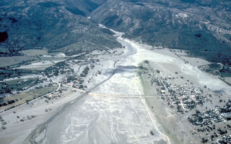 Aftermath of the 1985 Armero mudflow disaster documented by the USGS