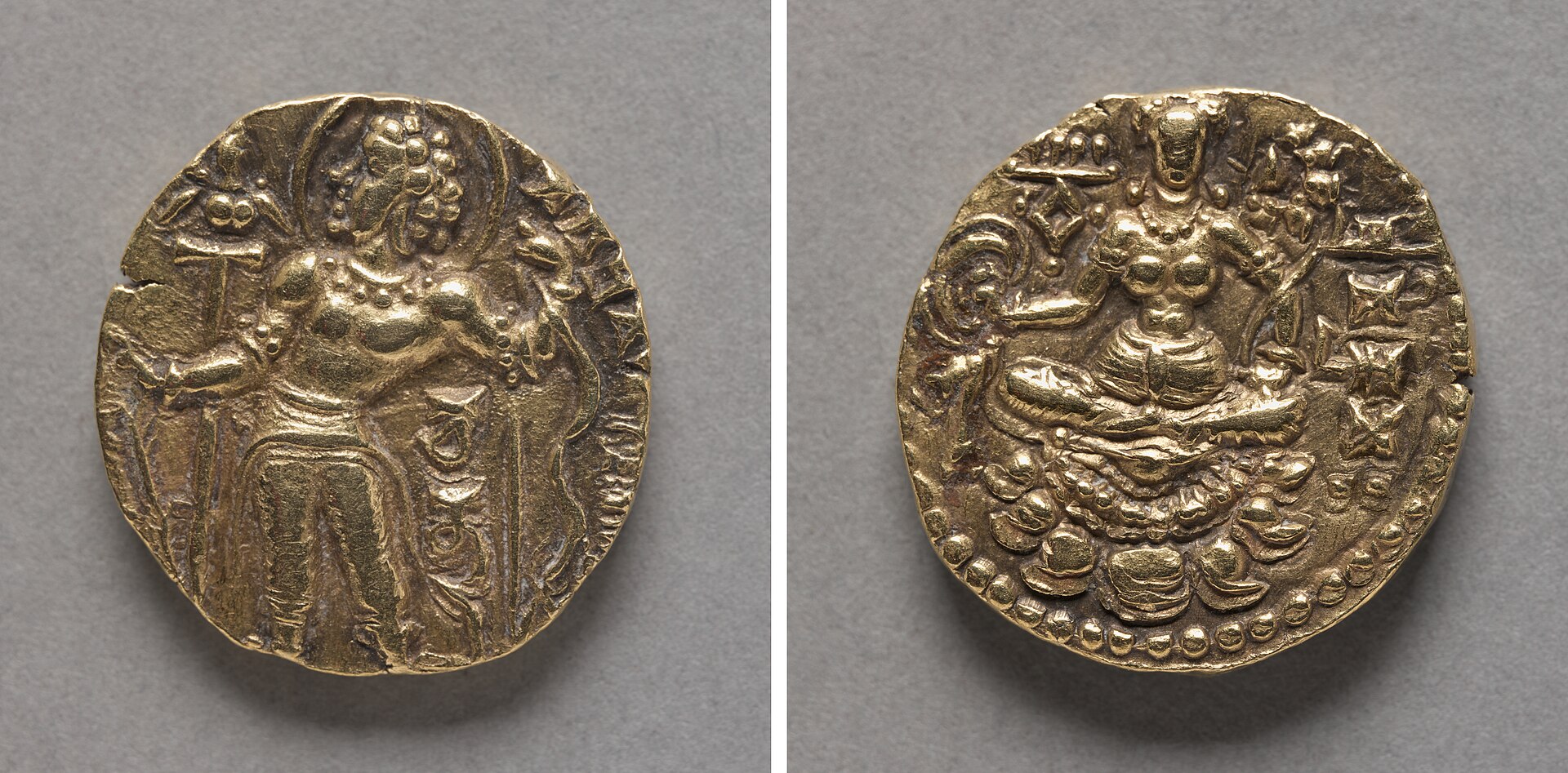 Gupta gold coin of Chandragupta II showing an archer, late 4th–early 5th century CE