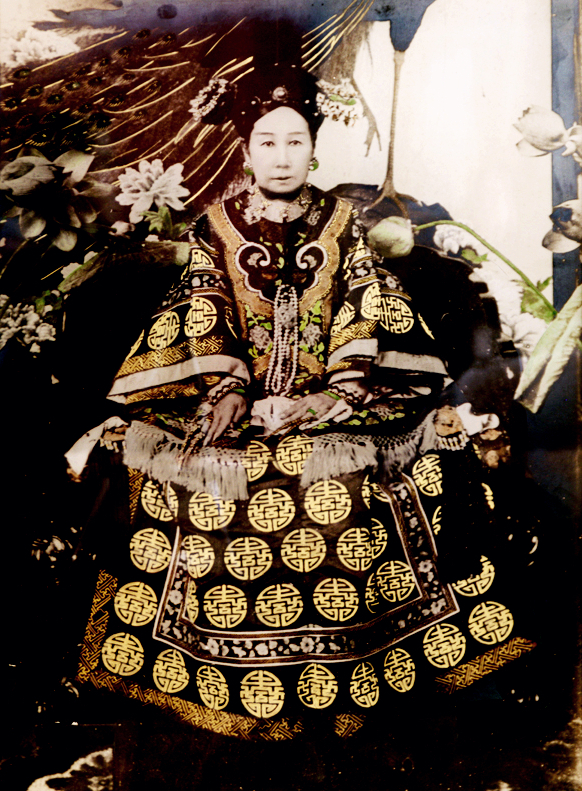 Photograph of Empress Dowager Cixi of the Qing dynasty